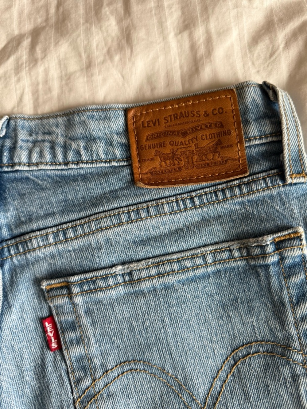 Levi’s Wedgie Straight Jeans Button-Fly - Picture 5 of 7